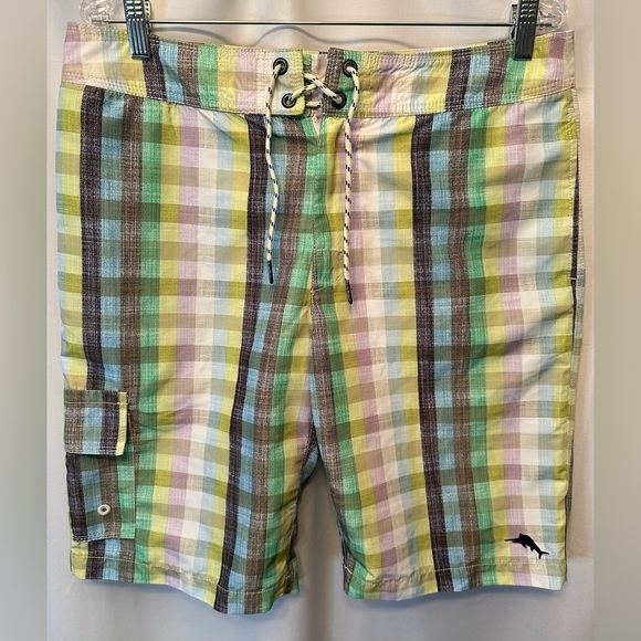 Tommy Bahama Men's 34x10 Plaid Board Shorts Trunks Cream Green Yellow Black - Picture 1 of 8